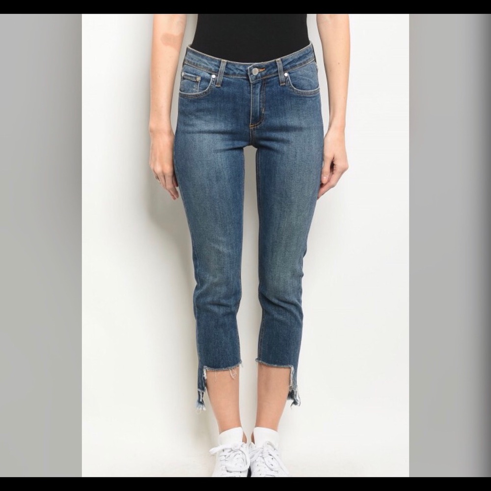 Midrise Uneven Hem Crop Denim Capri